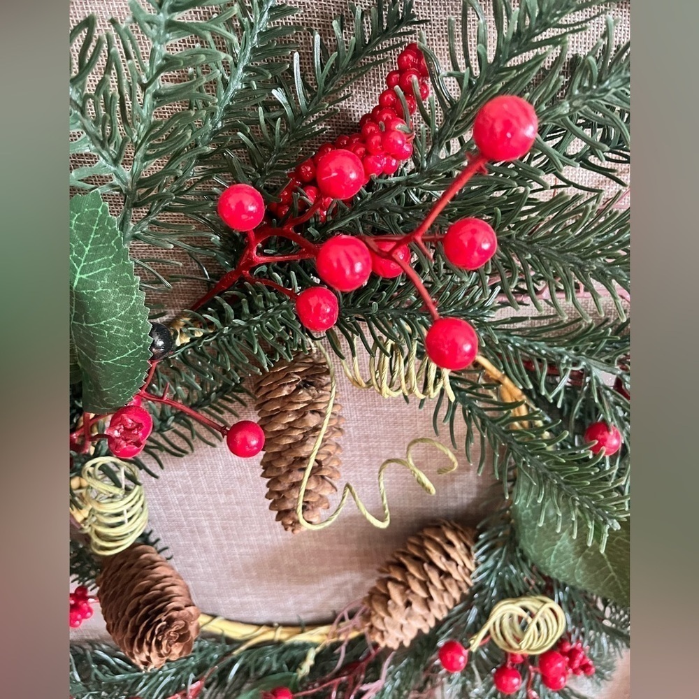 Kirkland’s Distressed Frame Burlap back Wreath wall hanging - Picture 2 of 11
